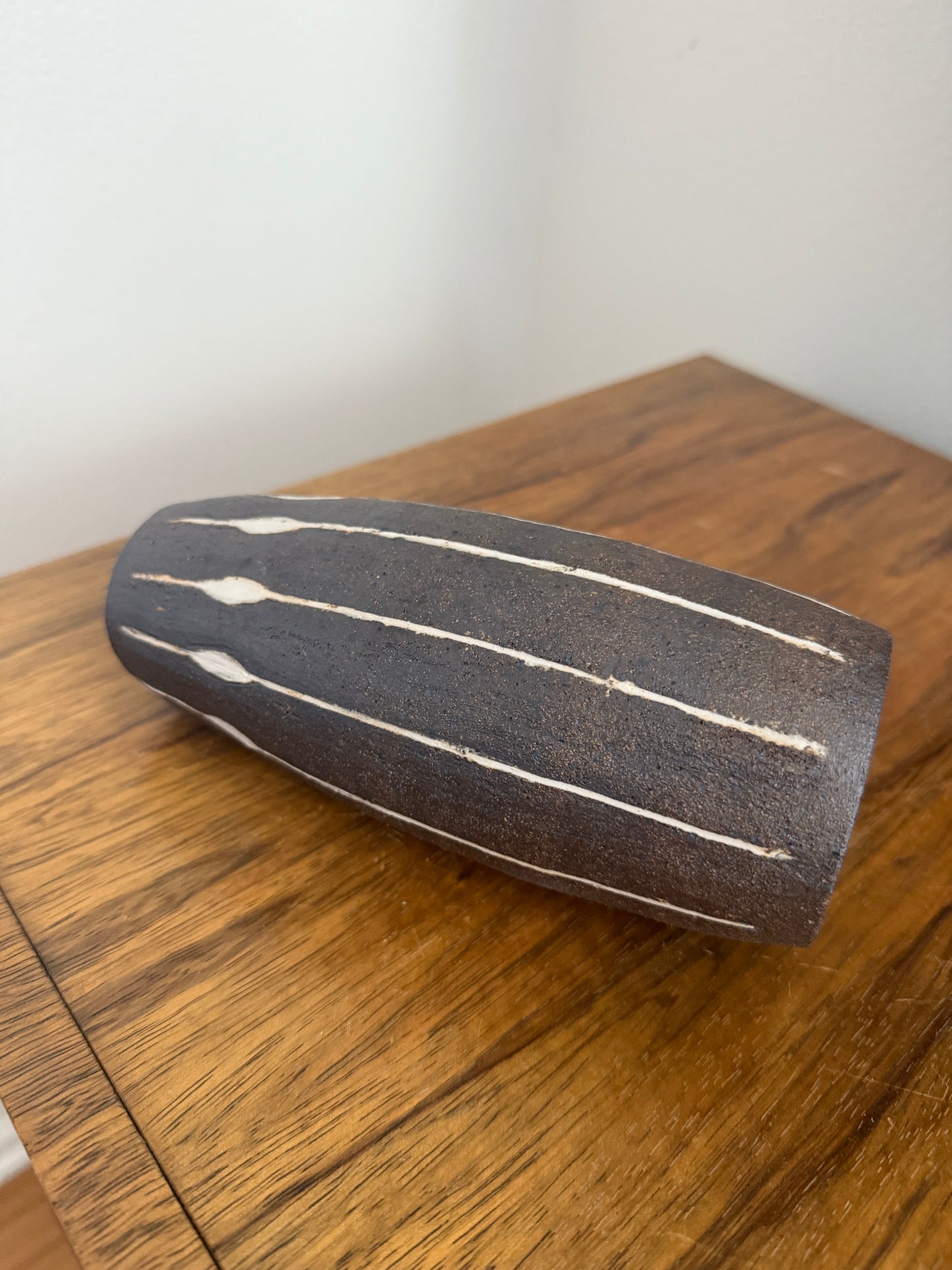 Modern-Folk Vase