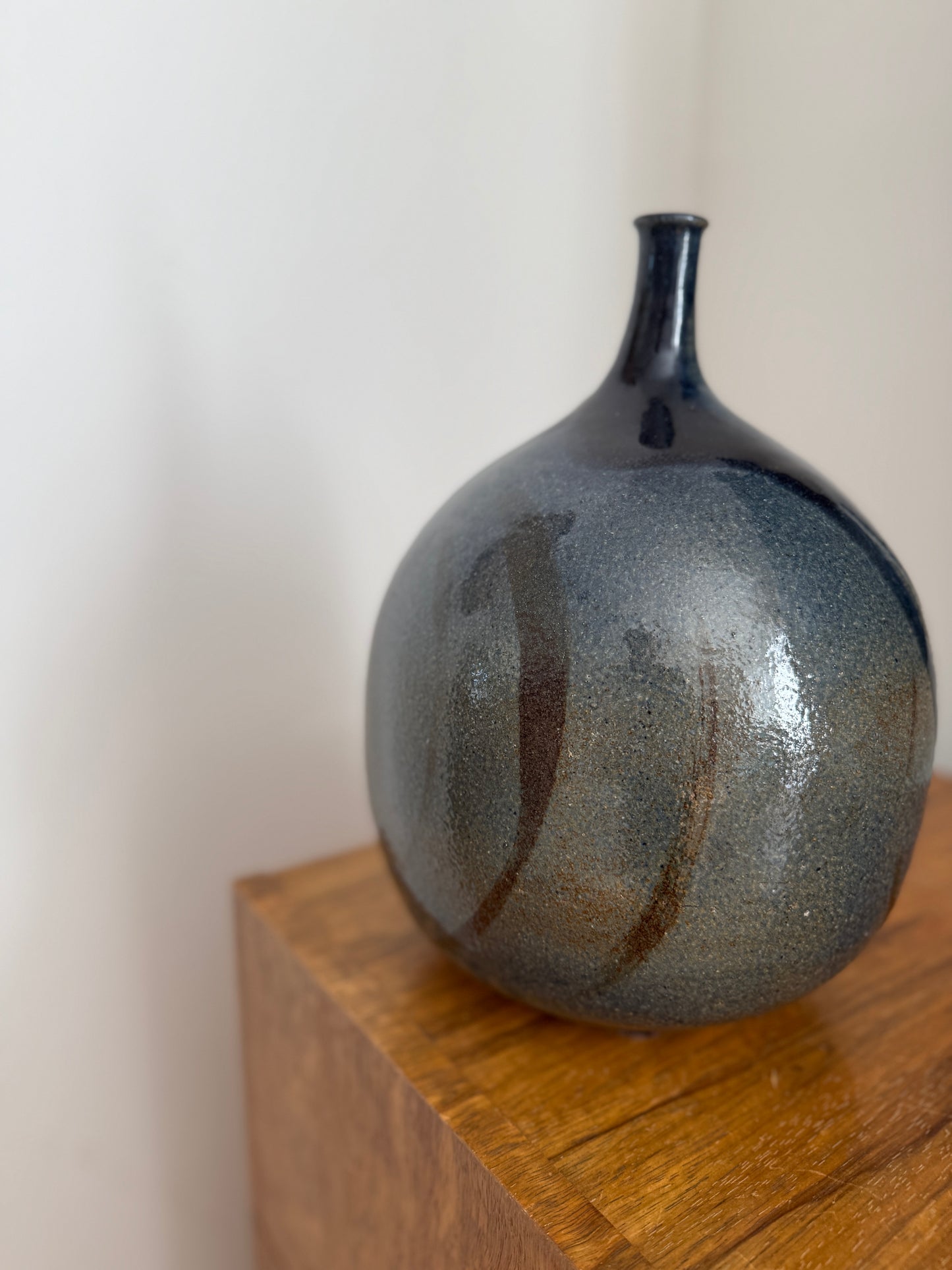 Stunning Studio Pottery Sculpture/Vase