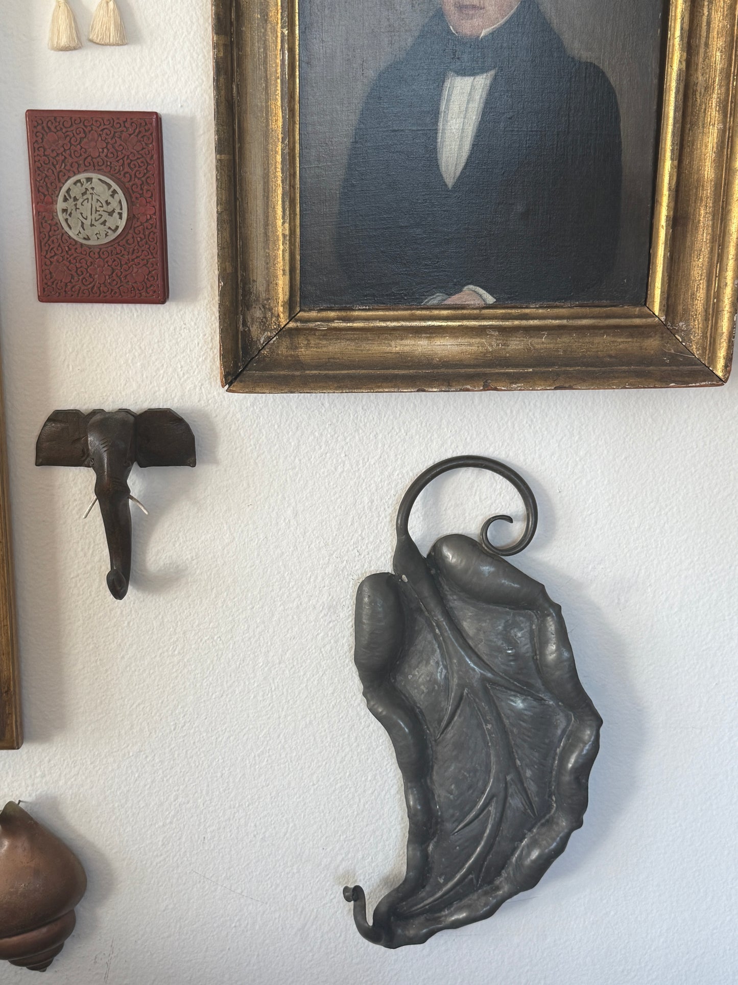 Hammered Pewter Leaf-motif Platter